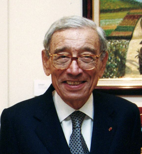 Boutros Boutros-Ghali httpsuploadwikimediaorgwikipediacommons33