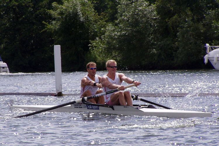 Bow (rowing)