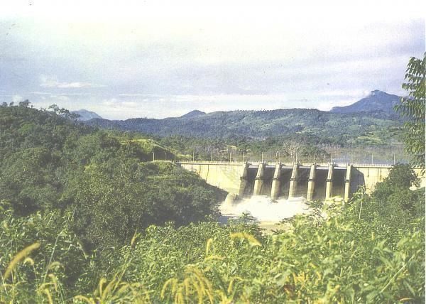 Bowatenna Dam wwwmahawelicomplexlkindex15Ajpg