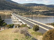 Bowen Bridge httpsuploadwikimediaorgwikipediacommonsthu