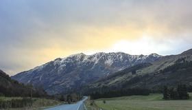 Bowen Peak httpsuploadwikimediaorgwikipediacommonsthu