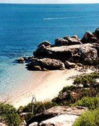 Bowen, Queensland wwwholidaynqcomauimagesbowenBowenBeach2jpg