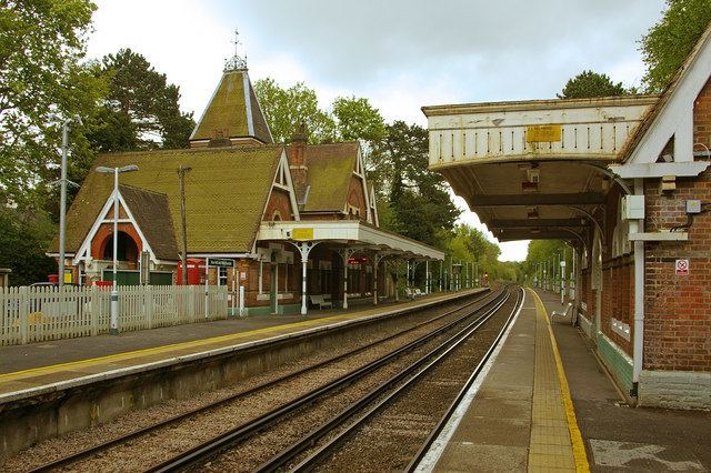 Box Hill & Westhumble railway station