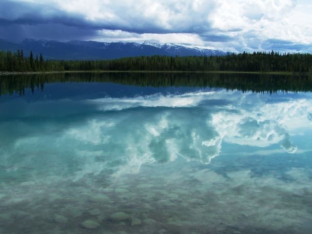 Boya Lake Provincial Park Boya Lake Provincial Park Stewart Cassiar Highway Northern BC