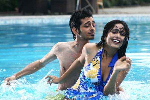 Boyss Toh Boyss Hain movie scenes Boyss Toh Boyss Hain Hot Scene Stills