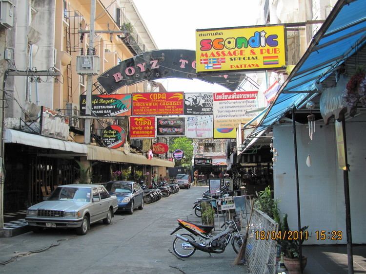 Boyztown FileBoyz Town Pattayajpg Wikimedia Commons
