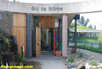 Brú na Bóinne Visitor Centre Br na Binne Visitors Centre Newgrange and Knowth