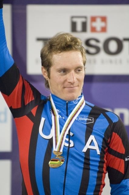 Brad Huff Huff wins bronze medal in omnium at UCI Track World