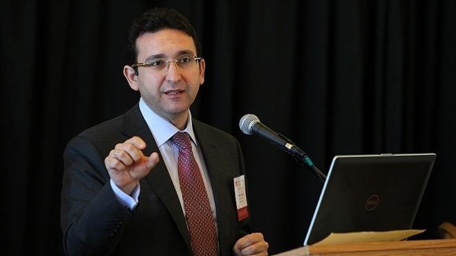 İbrahim Turhan brahim Turhan Krizde dolar artyla oturma odas takm aldm