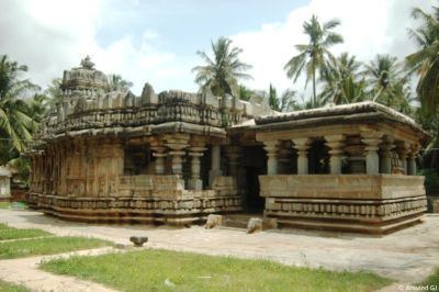 Brahmeshvara Temple, Kikkeri HOYSALA TEMPLE ARCHITECTURE AND GRANDEUR Brahmeshvara Temple 1171