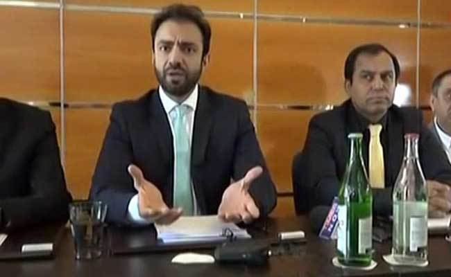 Brahumdagh Bugti Leader Brahamdagh Bugtis Cousin Backs Pakistan Says Will Fight India