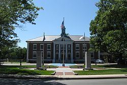 Braintree, Massachusetts httpsuploadwikimediaorgwikipediacommonsthu