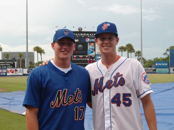 Brandon Nimmo Brandon Nimmo Is Using The Whole Field This Year