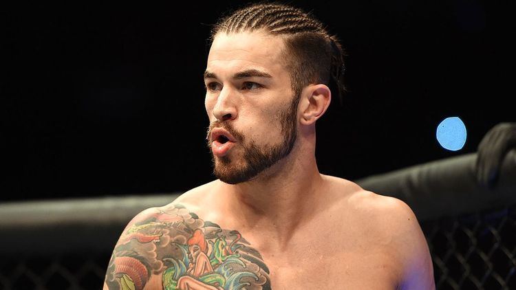 Brandon Thatch Brandon Thatch faces Gunnar Nelson Cathal Pendred in