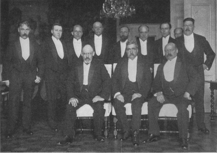 Branting II Cabinet