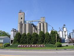 Breckenridge, Michigan httpsuploadwikimediaorgwikipediacommonsthu