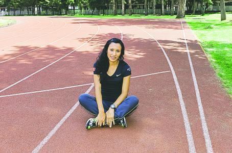 Brenda Flores Correr la interminable guerra contra el yo Brenda Flores El