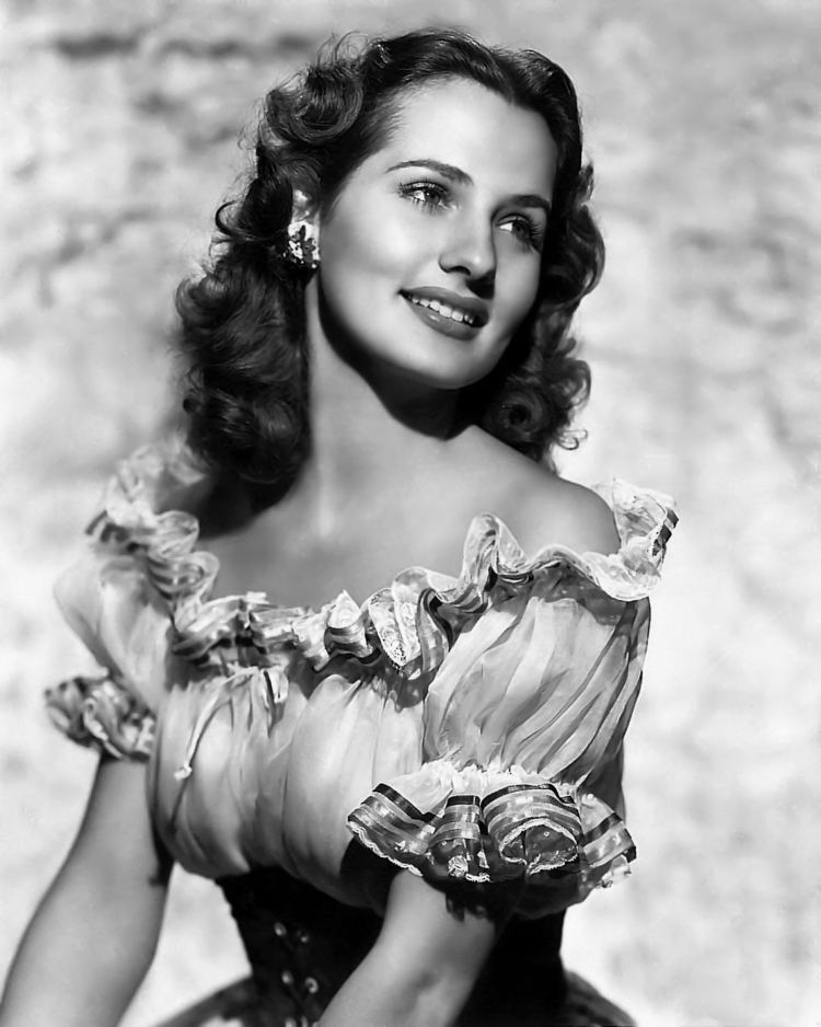 Brenda Marshall Brenda MarshallAnnex