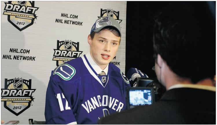 Brendan Gaunce Vancouver Canucks sign top pick Brendan Gaunce