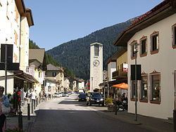 Brenner, South Tyrol httpsuploadwikimediaorgwikipediacommonsthu