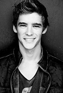 Brenton Thwaites Brenton Thwaites IMDb