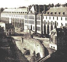 Brest Prison httpsuploadwikimediaorgwikipediacommonsthu