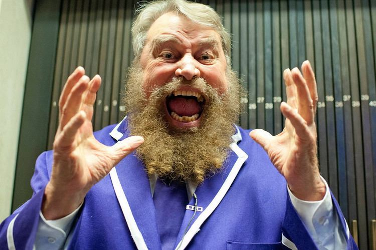 Brian Blessed Brian Blessed Gesticulating photoshopbattles