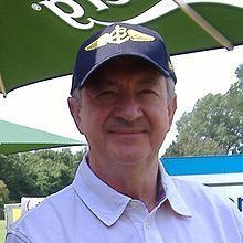 Brian Jones (aeronaut) httpsuploadwikimediaorgwikipediacommonsthu