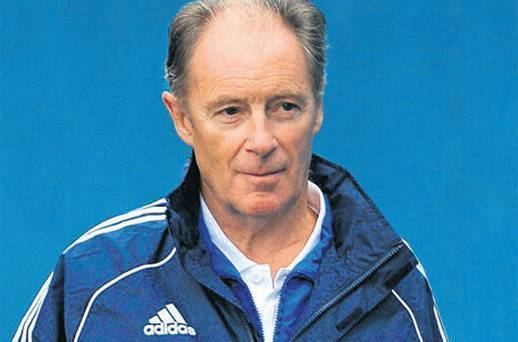 Brian Kerr (football manager) Faroe Islands fans stunned as Brian Kerr decides to move