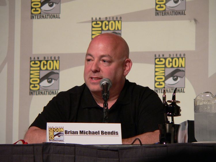 Brian Michael Bendis Brian Michael Bendis To Appear On Late Night With Seth