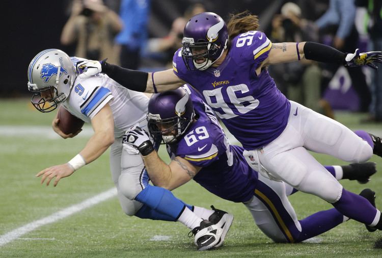 Brian Robison Minnesota Vikings39 Brian Robison On and Off the Field