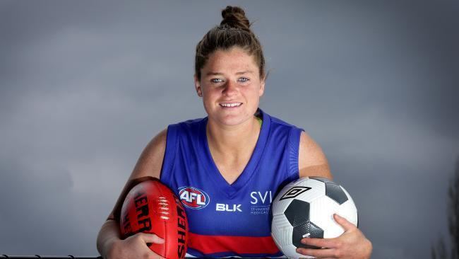Brianna Davey AFL womens league launch Brianna Davey facing choice between footy