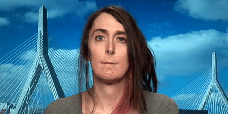 Brianna Wu This Female Game Developer Had to Flee Her Home After