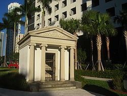 Brickell Mausoleum httpsuploadwikimediaorgwikipediacommonsthu