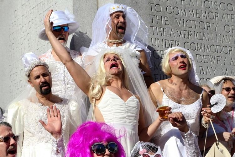 Brides of March Boozedup brides crawl across San Francisco SFBay San Francisco