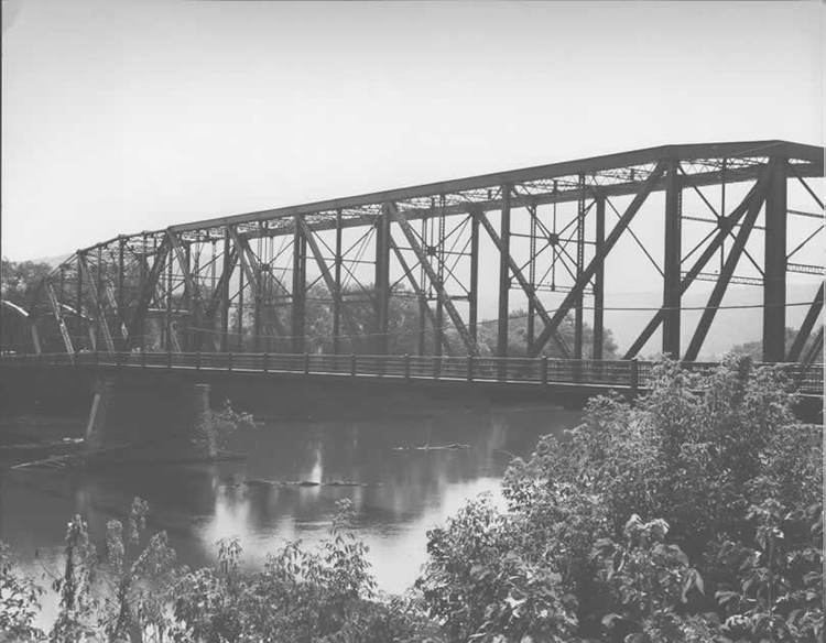 Bridge in Athens Township