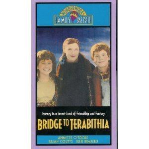 Bridge to Terabithia (1985 film) Amazoncom Bridge to Terabithia VHS Annette OToole Julian