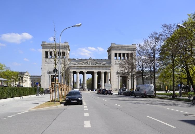 Brienner Straße (Munich) httpsuploadwikimediaorgwikipediacommonsff