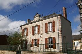 Briosne-lès-Sables httpsuploadwikimediaorgwikipediacommonsthu