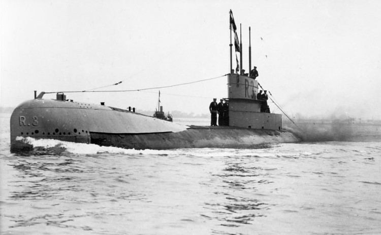 British R-class submarine