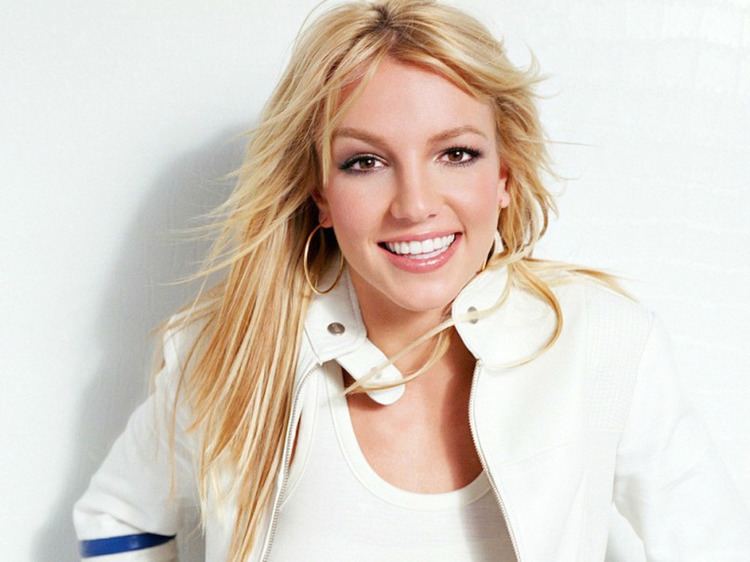 Britney Spears Listen to Britney Spears and Giorgio Moroder39s