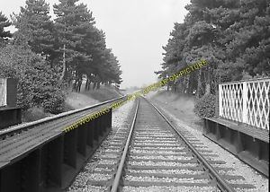 Broadway railway station Broadway Railway Station Photo Laverton Willersey Toddington