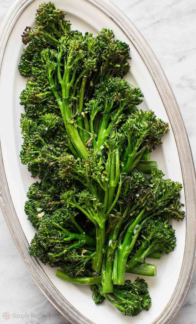 Broccolini Roasted Broccolini Recipe SimplyRecipescom