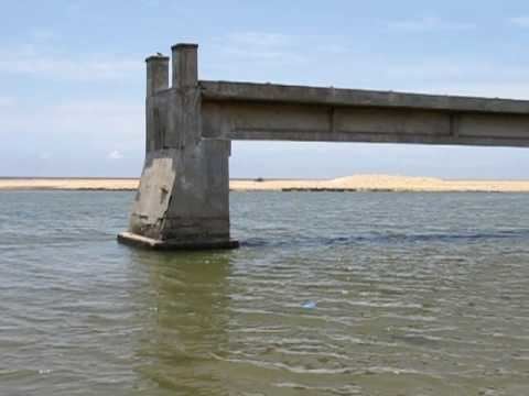 Broken bridge, Chennai httpsiytimgcomvi0pyZNDuVSMQhqdefaultjpg