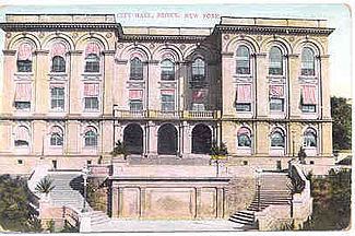 Bronx Borough Hall httpsuploadwikimediaorgwikipediacommonsthu