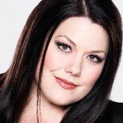 Brooke Elliott httpspbstwimgcomprofileimages3788000000216