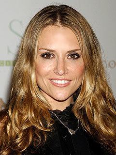 Brooke Mueller img23timeincnetpeoplei2010news100308brook