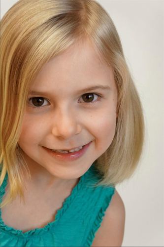 Brooklyn Shuck TG Shuck39s daughter Brooklyn cast in Broadway revival of Annie