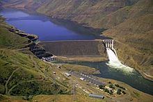 Brownlee Dam httpsuploadwikimediaorgwikipediacommonsthu