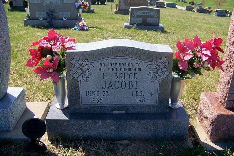 Bruce Jacobi Bruce Jacobi 1935 1987 Find A Grave Memorial
